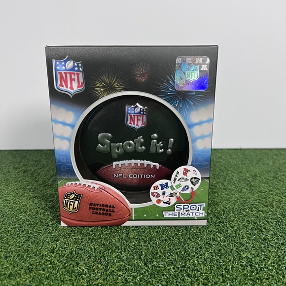 Spot It! NFL Edition Card Game Spot‎ The Match Collectible Tin New Sealed - Picture 1 of 6